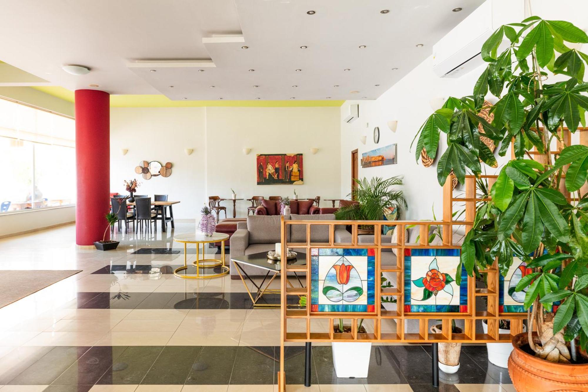 Pegasus Hotel ستالوس المظهر الخارجي الصورة