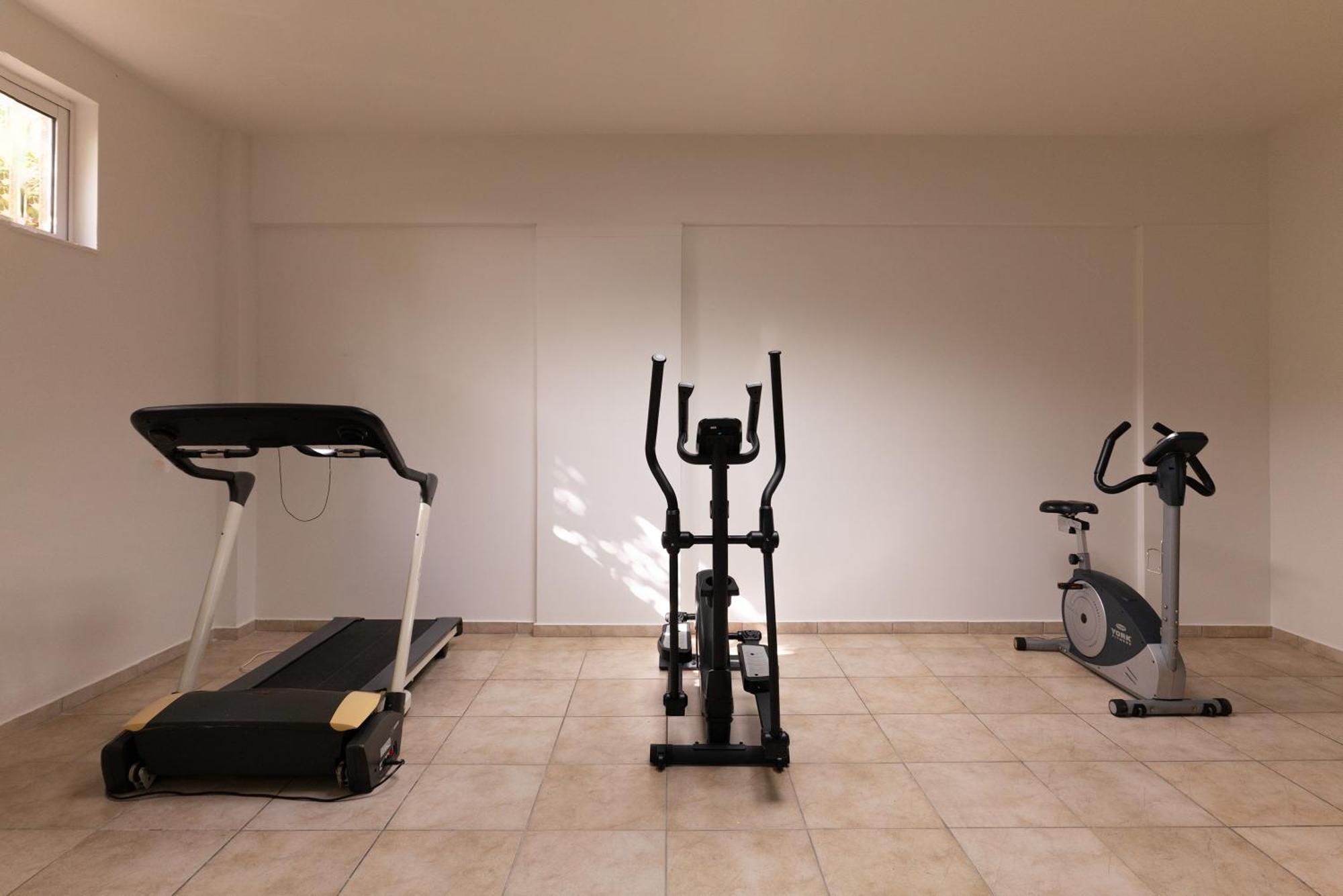 Pegasus Hotel ستالوس المظهر الخارجي الصورة