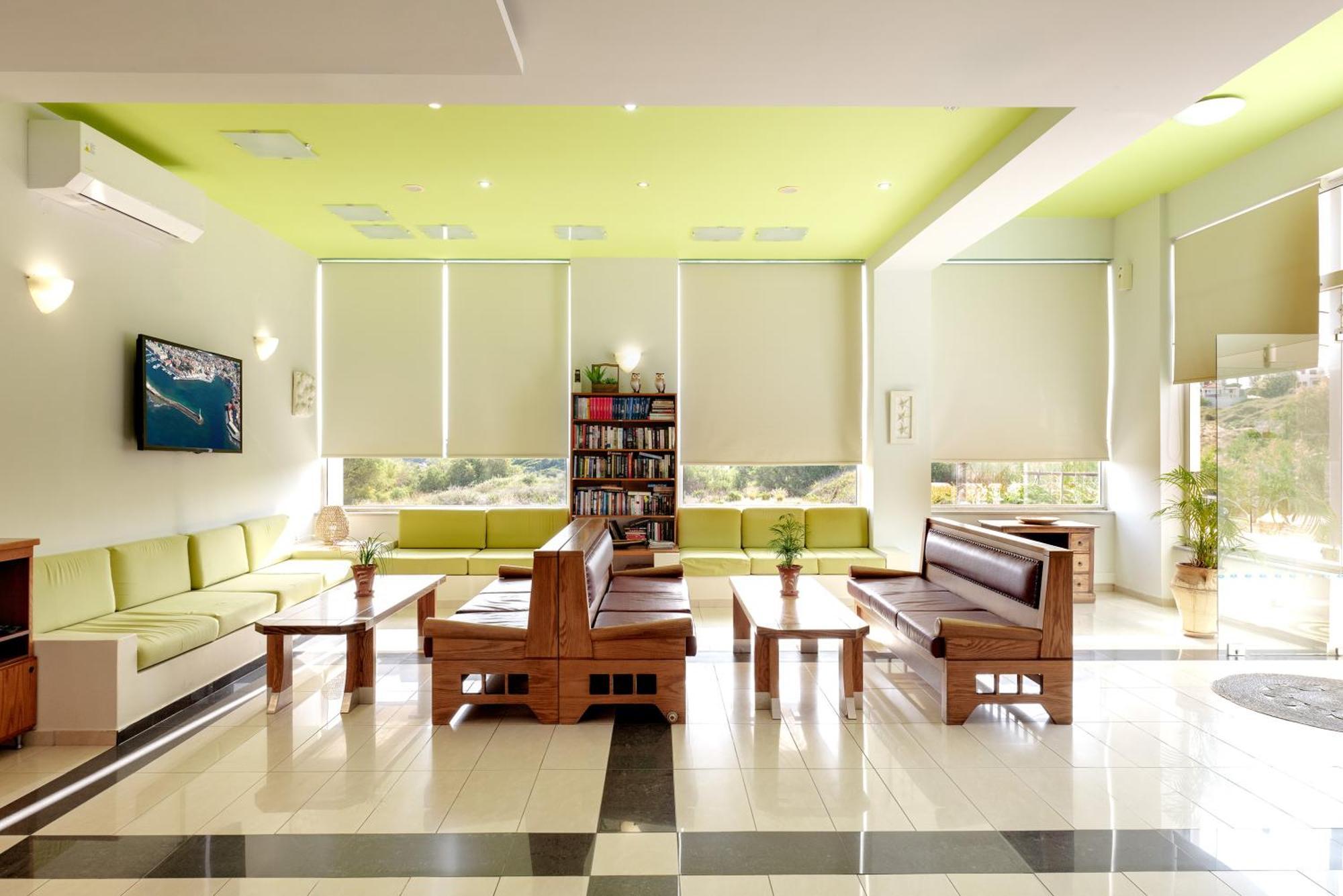 Pegasus Hotel ستالوس المظهر الخارجي الصورة